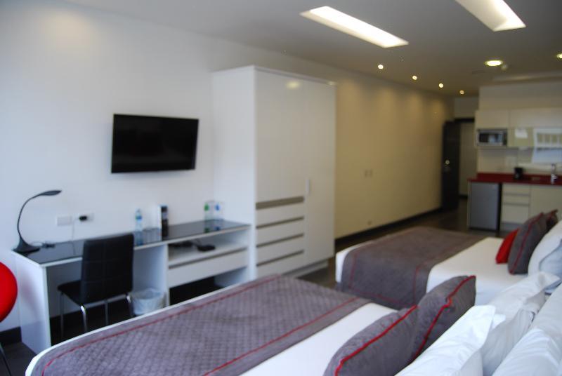 Citimed Hotel Кито Экстерьер фото